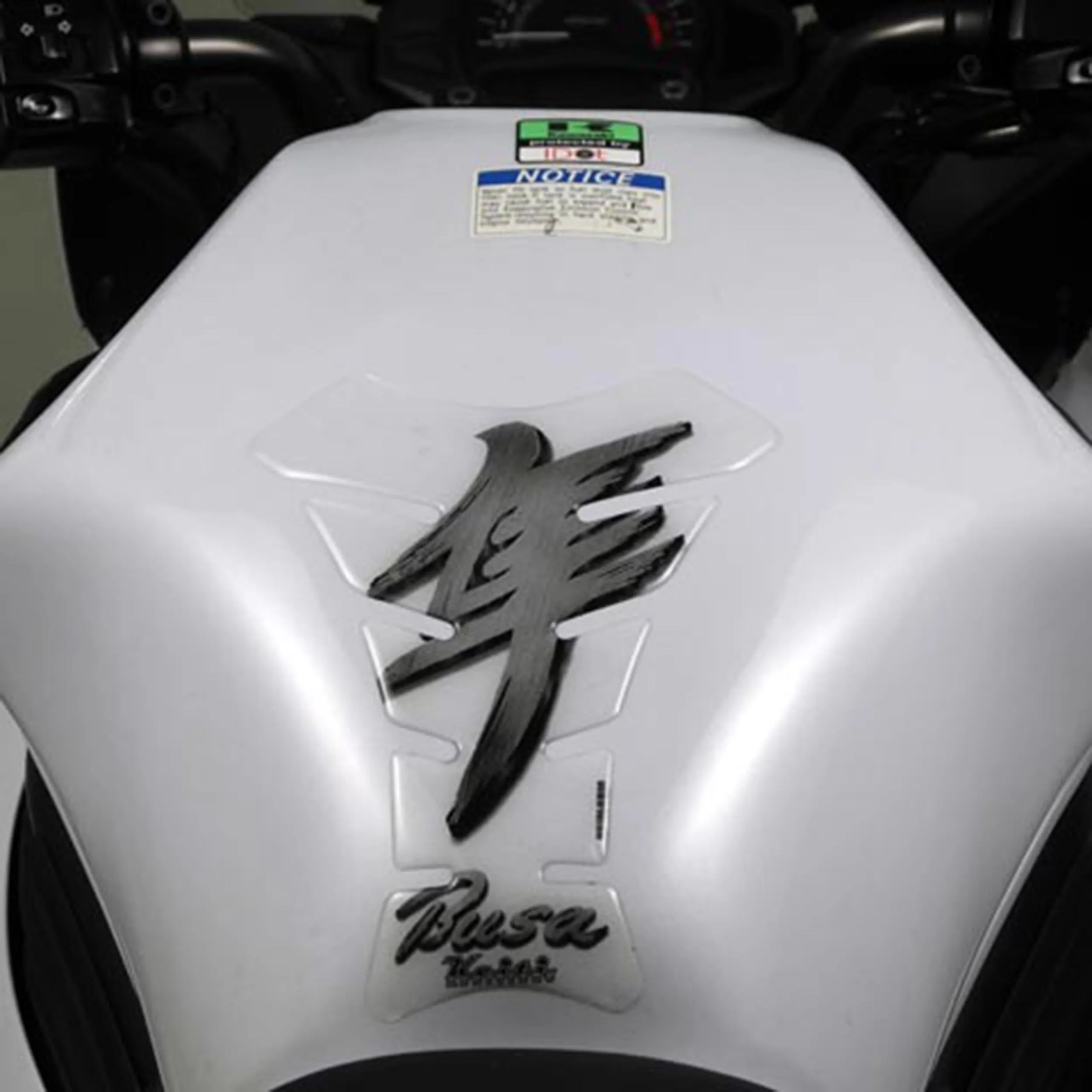 ANTI-SCRATCH UV RESISTANCE SURFACE PROTECTOR TSZ-608C 3D TANK PAD DECAL STICKER SIZE 23 X 18 CM - 845440
