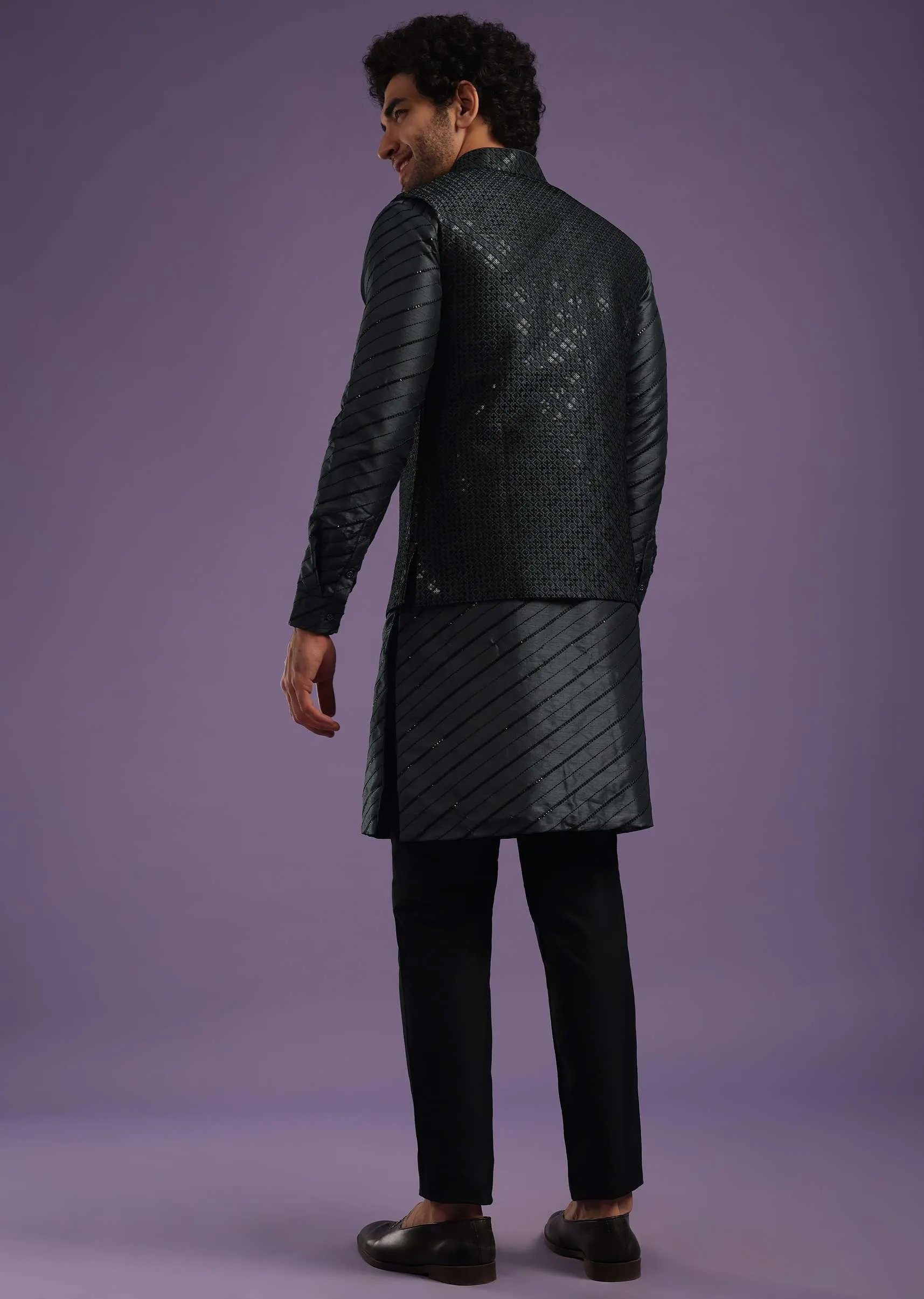 Black Jacket Kurta Set In Cotton Silk With Sequins And Thread Work