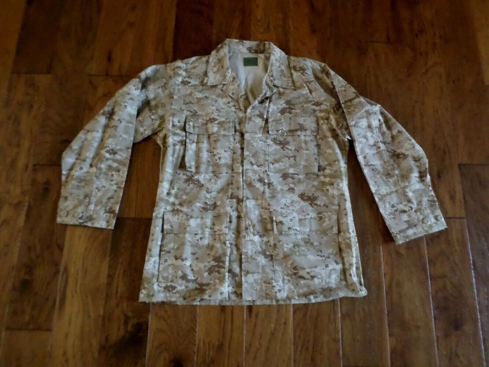 MILITARY STYLE DIGITAL DESERT BDU CAMOUFLAGE FATIGUE SHIRT /JACKET