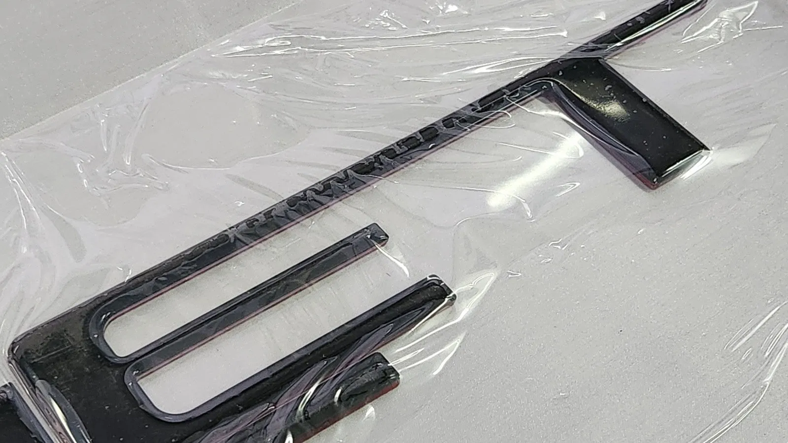 Signature-Line Adhesive TAILGATE INSERTS for Chevrolet SILVERADO 2019 