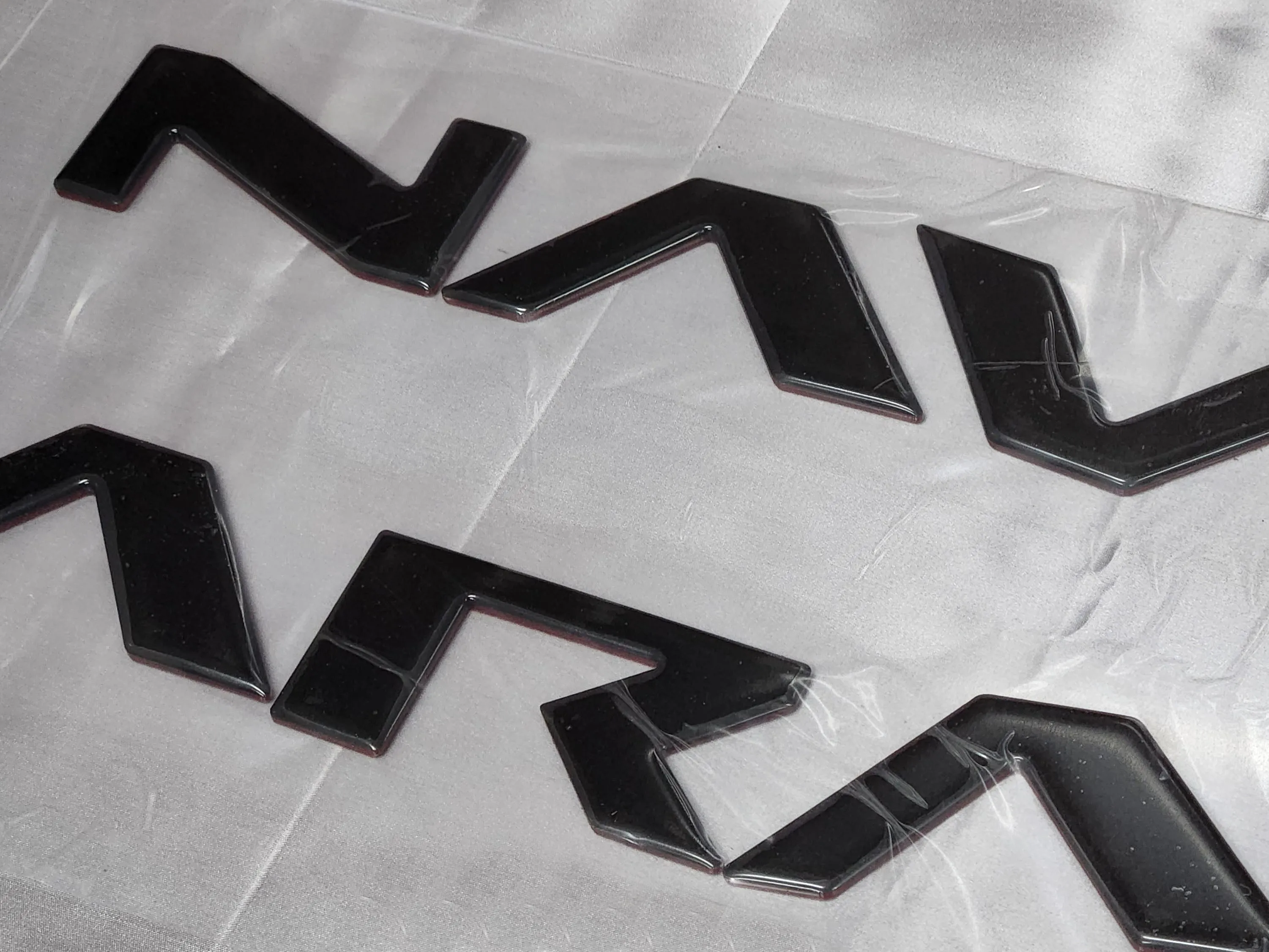Signature-Line Adhesive TAILGATE INSERTS for Navara NP300 D23 2021 